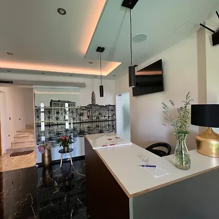 דירה Znjan