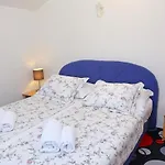Znjan Lägenhet *