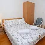 Znjan Lägenhet