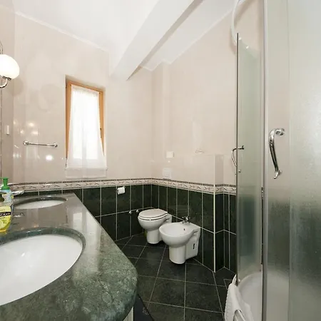 Apartment Znjan *
